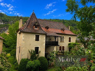 /international/fr/tour-de-faure-midi-pyrenees-310104398111/