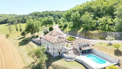 /international/fr/montaigu-de-quercy-midi-pyrenees-310108277511/