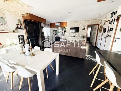 /international/fr/brive-la-gaillarde-limousin-310104805057/