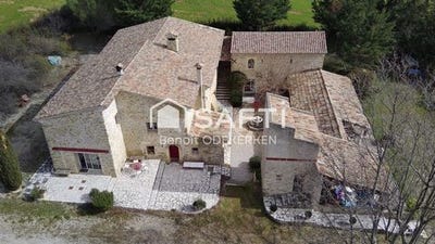 /international/fr/cruis-provence-alpes-cote-d-azur-120097026091/