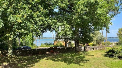/international/fr/larmor-baden-brittany-310108764260/