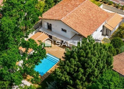 /international/fr/arcachon-aquitaine-310108459158/