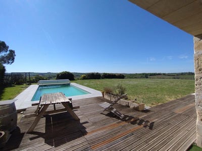 /international/fr/escoussans-aquitaine-310108047937/
