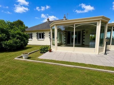 /international/fr/mayenne-pays-de-la-loire-310119599309/
