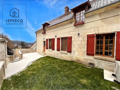 /international/fr/pierrefonds-picardie-310105245215/