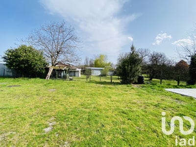 /international/fr/lesparre-medoc-aquitaine-310108158624/