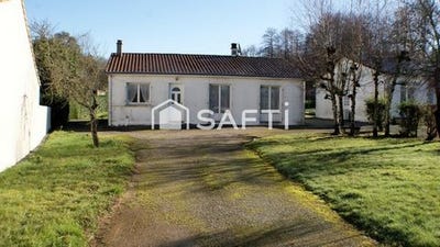 /international/fr/cheffois-pays-de-la-loire-310101383272/
