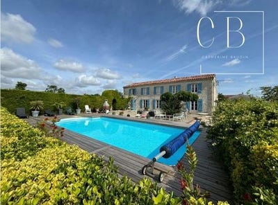 /international/fr/saint-jean-de-liversay-charente-310099631978/