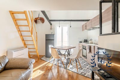 /international/fr/tavernes-provence-alpes-cote-d-azur-310119973953/