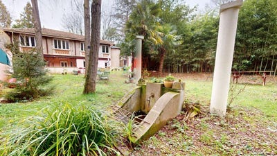 /international/fr/alet-les-bains-languedoc-roussillon-310105207701/
