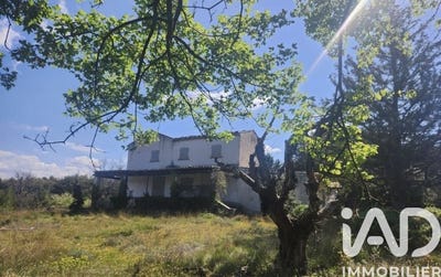 /international/fr/venasque-provence-alpes-cote-d-azur-310106387399/