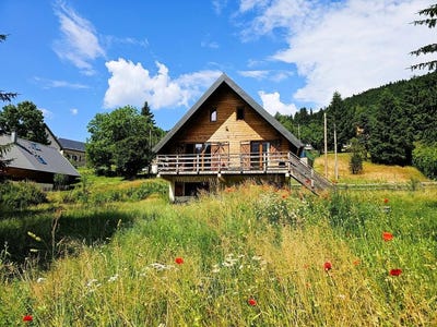 /international/fr/station-de-lalpe-du-grand-serre-marcieu-rhone-310100934007/