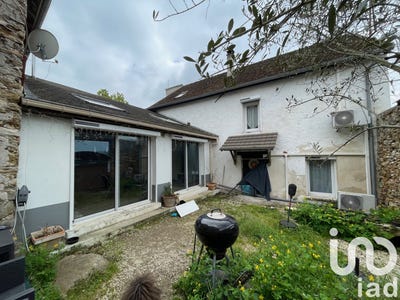 /international/fr/saacy-sur-marne-ile-de-france-310099684043/