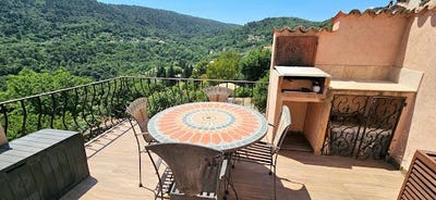 /international/fr/bargemon-provence-alpes-cote-d-azur-310101034442/