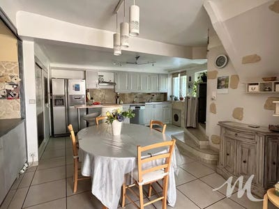 /international/fr/barjols-provence-alpes-cote-d-azur-310099619507/