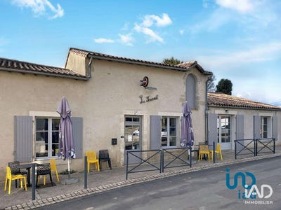 /international/fr/saint-maixent-de-beugne-charente-310105817273/