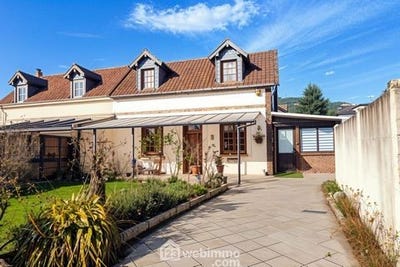 /international/fr/175-rue-de-l-andelle-alizay-upper-normandy-310105913578/