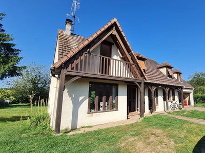 /international/fr/maintenon-centre-val-de-loire-310100760316/