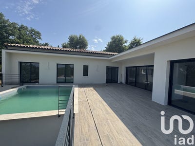 /international/fr/allegre-les-fumades-languedoc-roussillon-310100486790/?lang=en