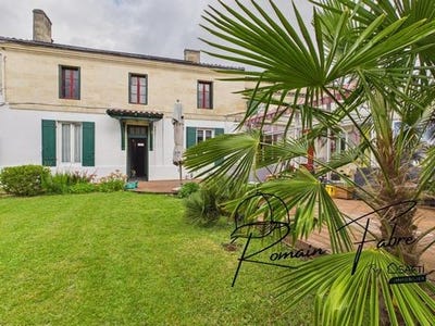 /international/fr/laruscade-aquitaine-310108216408/