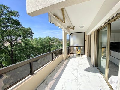 /international/fr/juan-les-pins-provence-alpes-cote-d-azur-310108317324/