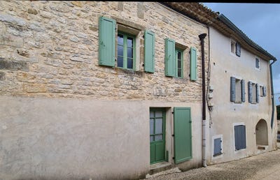 /international/fr/uzes-languedoc-roussillon-310098709119/