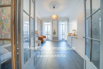 /international/fr/marseille-1er-arrondissement-provence-alpes-cote-d-azur-310108705470/
