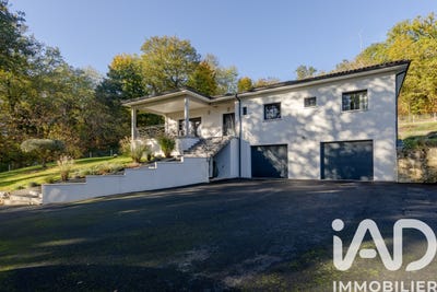 /international/fr/chancelade-aquitaine-310103615078/