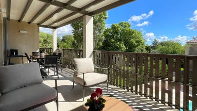 /international/fr/uzes-languedoc-roussillon-310107760110/