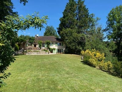 /international/fr/cazes-mondenard-midi-pyrenees-120098076580/