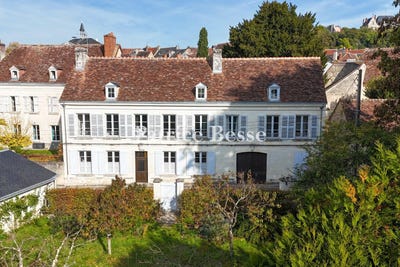 /international/fr/preuilly-sur-claise-centre-val-de-loire-310103223383/