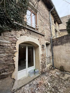 /international/fr/tournus-burgundy-310106826447/