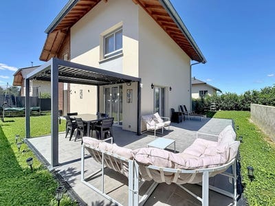 /international/fr/montagny-les-lanches-rhone-310120032472/