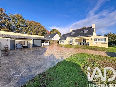 /international/fr/savenay-pays-de-la-loire-310108830506/