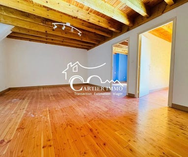 /international/fr/retournac-auvergne-310106053939/