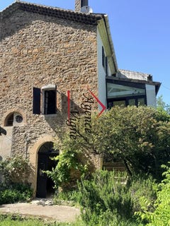 /international/fr/robiac-rochessadoule-languedoc-roussillon-310108869990/