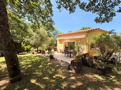 /international/fr/luzech-midi-pyrenees-310107903594/