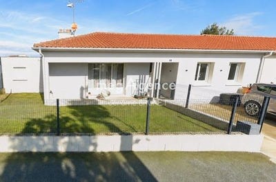 /international/fr/lucon-pays-de-la-loire-310119785309/
