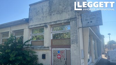 /international/fr/sainte-foy-la-grande-aquitaine-310102566490/