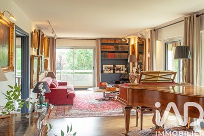 /international/fr/compiegne-picardie-310108989380/?lang=it
