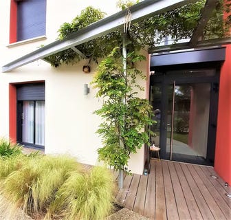 /international/fr/rue-du-luc-pessac-aquitaine-310093831958/