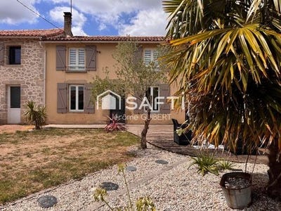 /international/fr/bressuire-charente-310101379795/?lang=zh-tw
