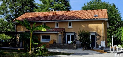 /international/fr/saint-auvent-limousin-310108035689/