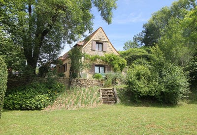/international/fr/gourdon-midi-pyrenees-310107840028/