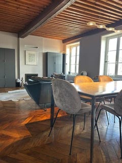 /international/fr/clermont-ferrand-auvergne-310108249891/