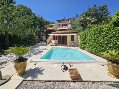 /international/fr/vailhan-languedoc-roussillon-310108838453/
