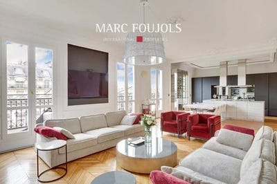 /international/fr/paris-8-ile-de-france-310120547467/