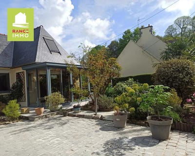 /international/fr/pleudihen-sur-rance-brittany-310098904472/