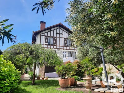 /international/fr/thomery-ile-de-france-310101104306/