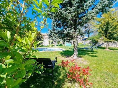 /international/fr/sault-provence-alpes-cote-d-azur-310098837306/